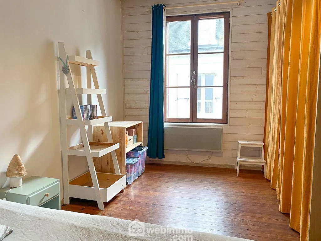 Maison individuelle de 148 m² à Beaufort-en-Anjou avec atelier et grand volume 