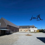 Demeure d'exception rénovée avec annexe historique et vaste terrain à Cartignies
