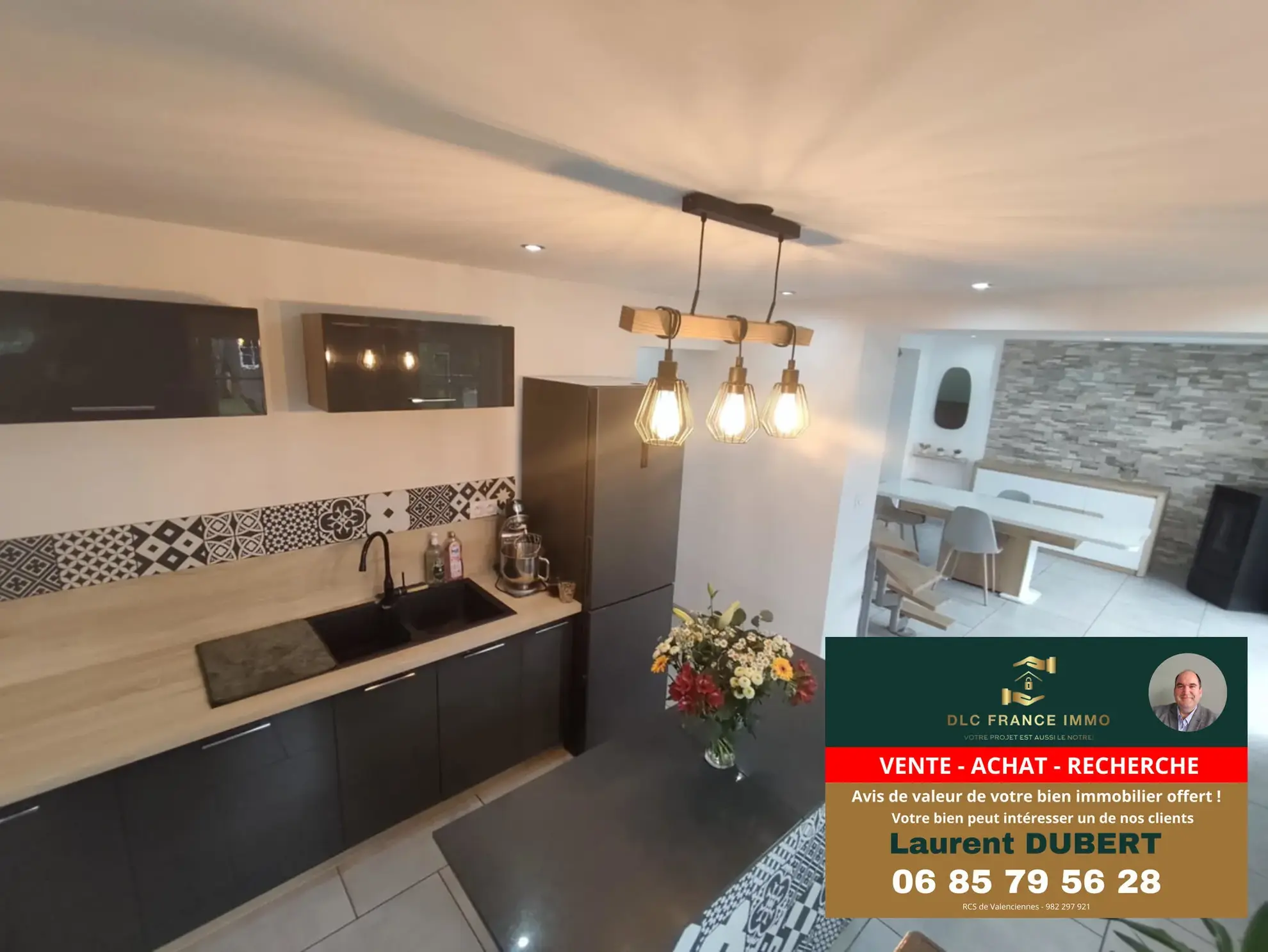Maison typique rénovée de l'Avesnois avec 3 chambres et grand terrain à vendre 