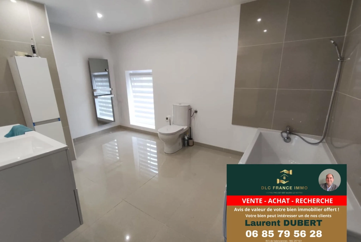 Maison typique rénovée de l'Avesnois avec 3 chambres et grand terrain à vendre 