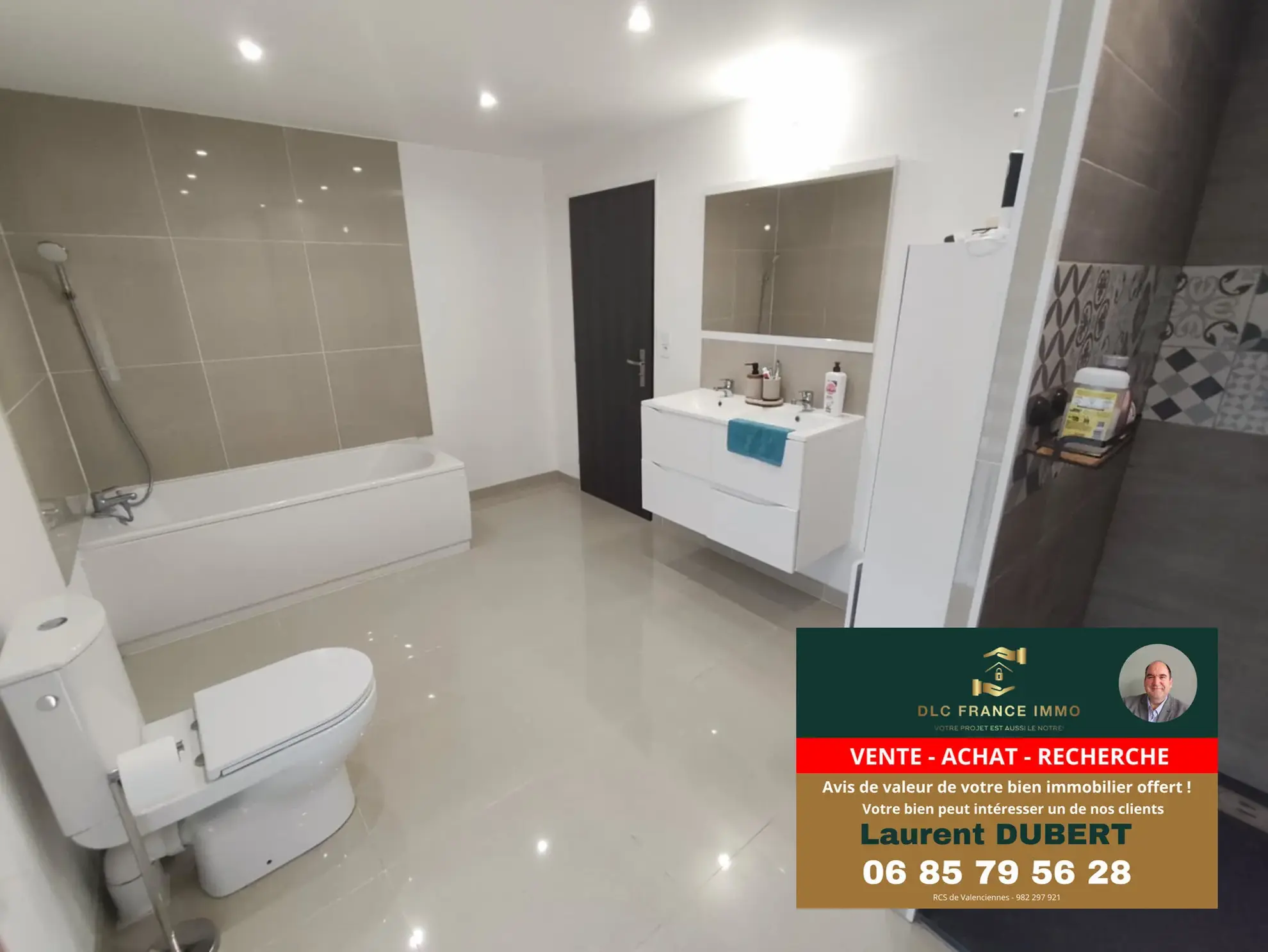 Maison typique rénovée de l'Avesnois avec 3 chambres et grand terrain à vendre 