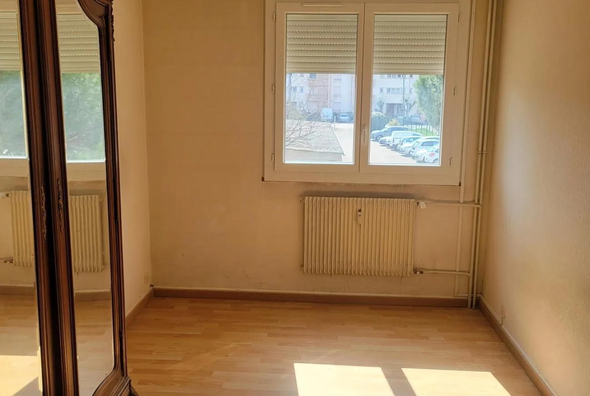 Appartements T2 à vendre à Roanne avec cave et parking privé 