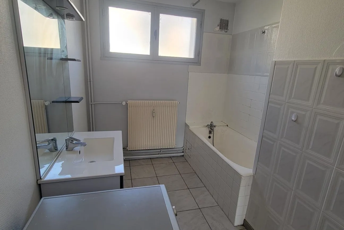 Appartements T2 à vendre à Roanne avec cave et parking privé 