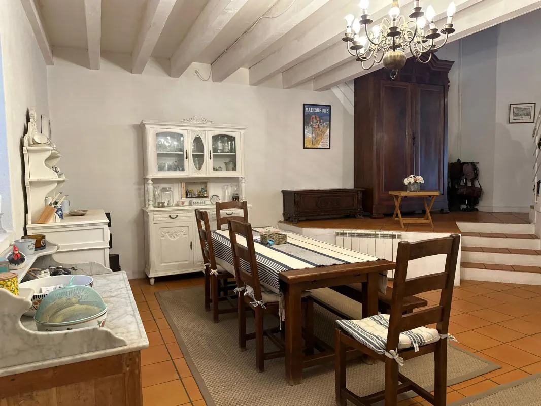 Maison de village authentique avec 4 chambres proche d'Uzès 