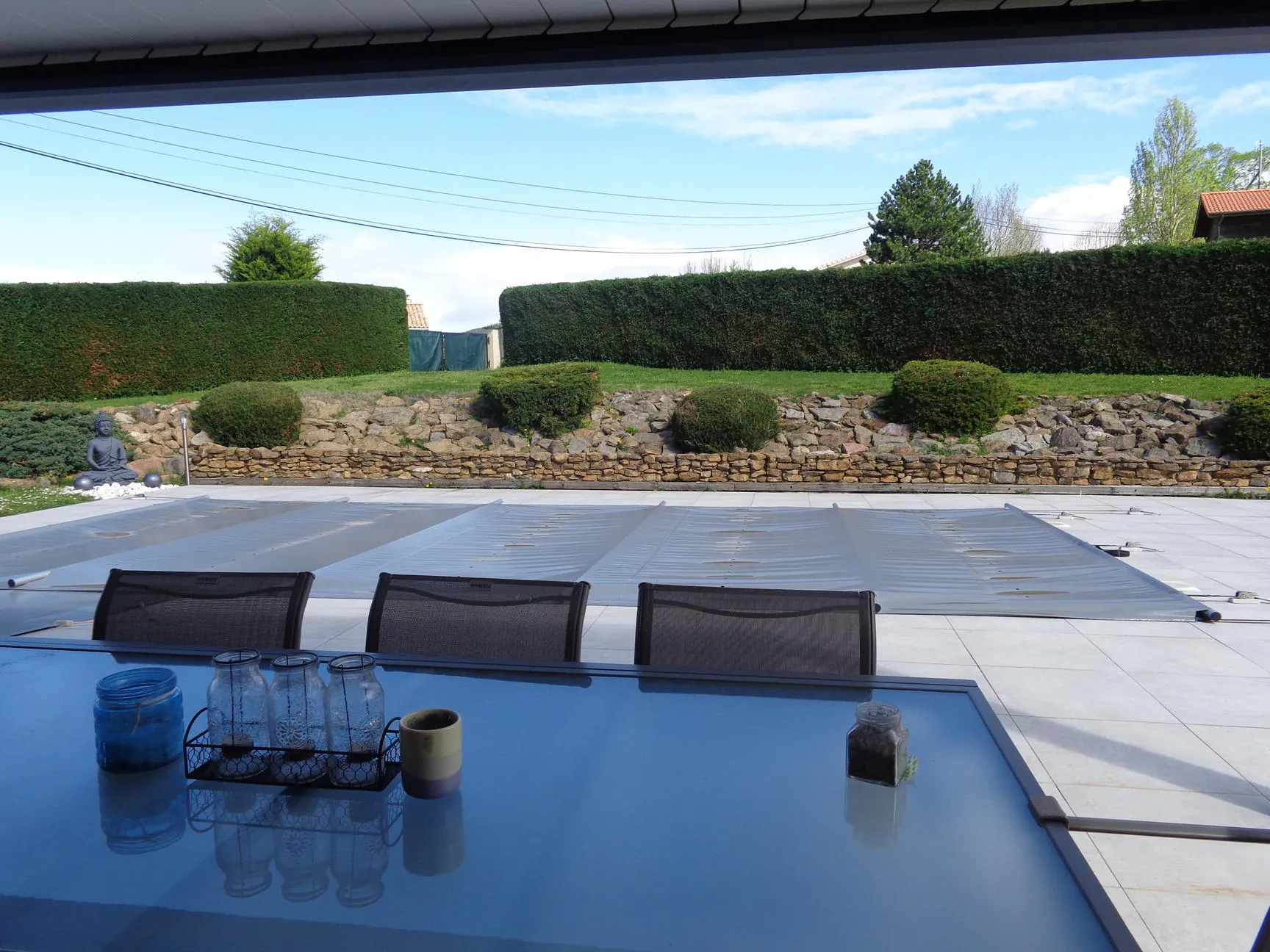 Villa à Chambost-Allières avec piscine, terrasse et vue panoramique 