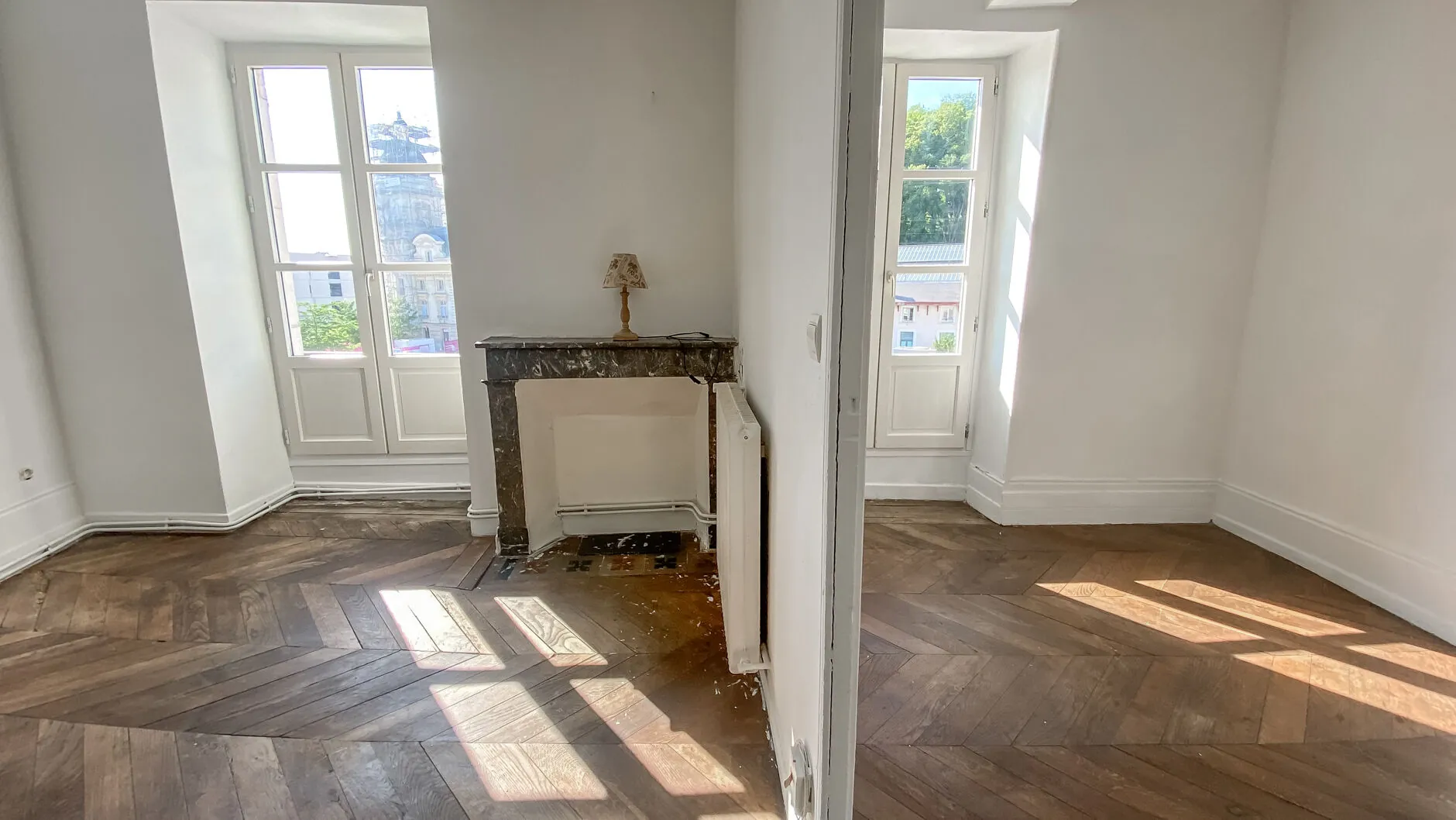 Appartement T2 de charme à Bayonne avec vue dégagée et potentiel d'aménagement 
