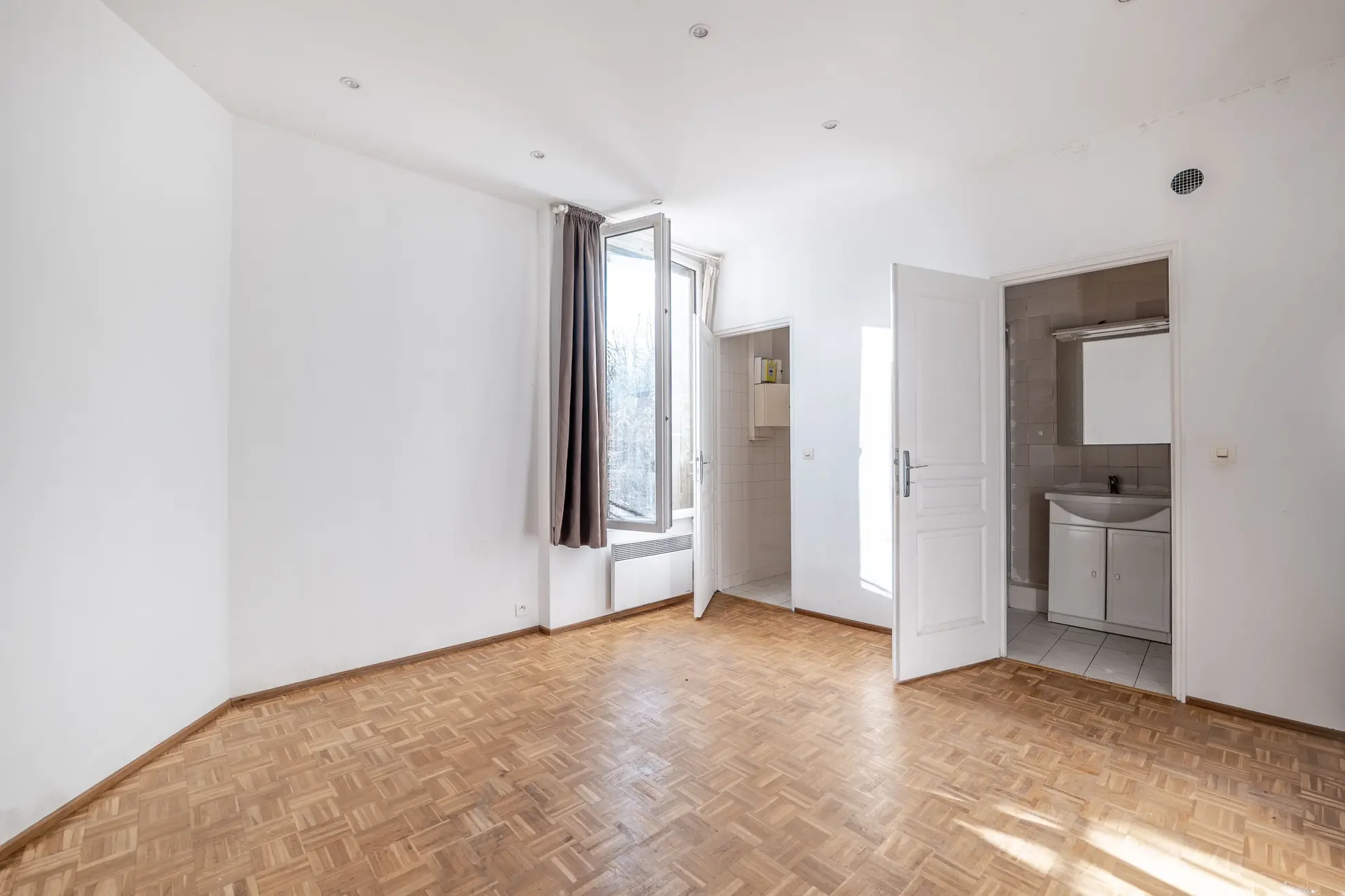 Appartement 2 pièces lumineux de 44,65 m² à Villejuif avec parking et cave 