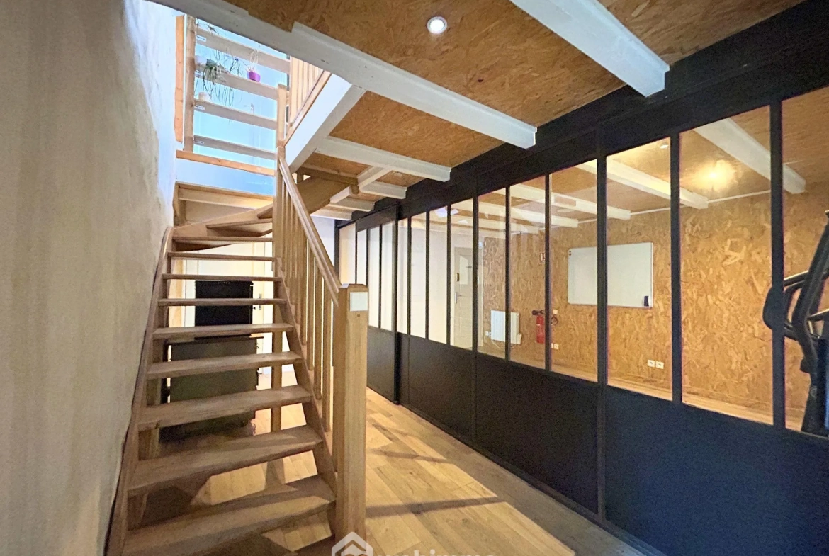 Local commercial et d'habitation de 166 m² à Saint-Michel-en-Grève, proche mer 