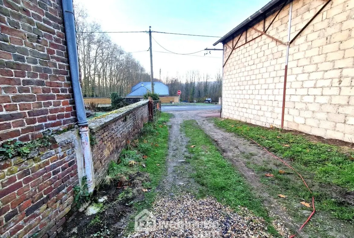 Grande grange à rénover de 100 m² à Crêpy - Opportunité rare 