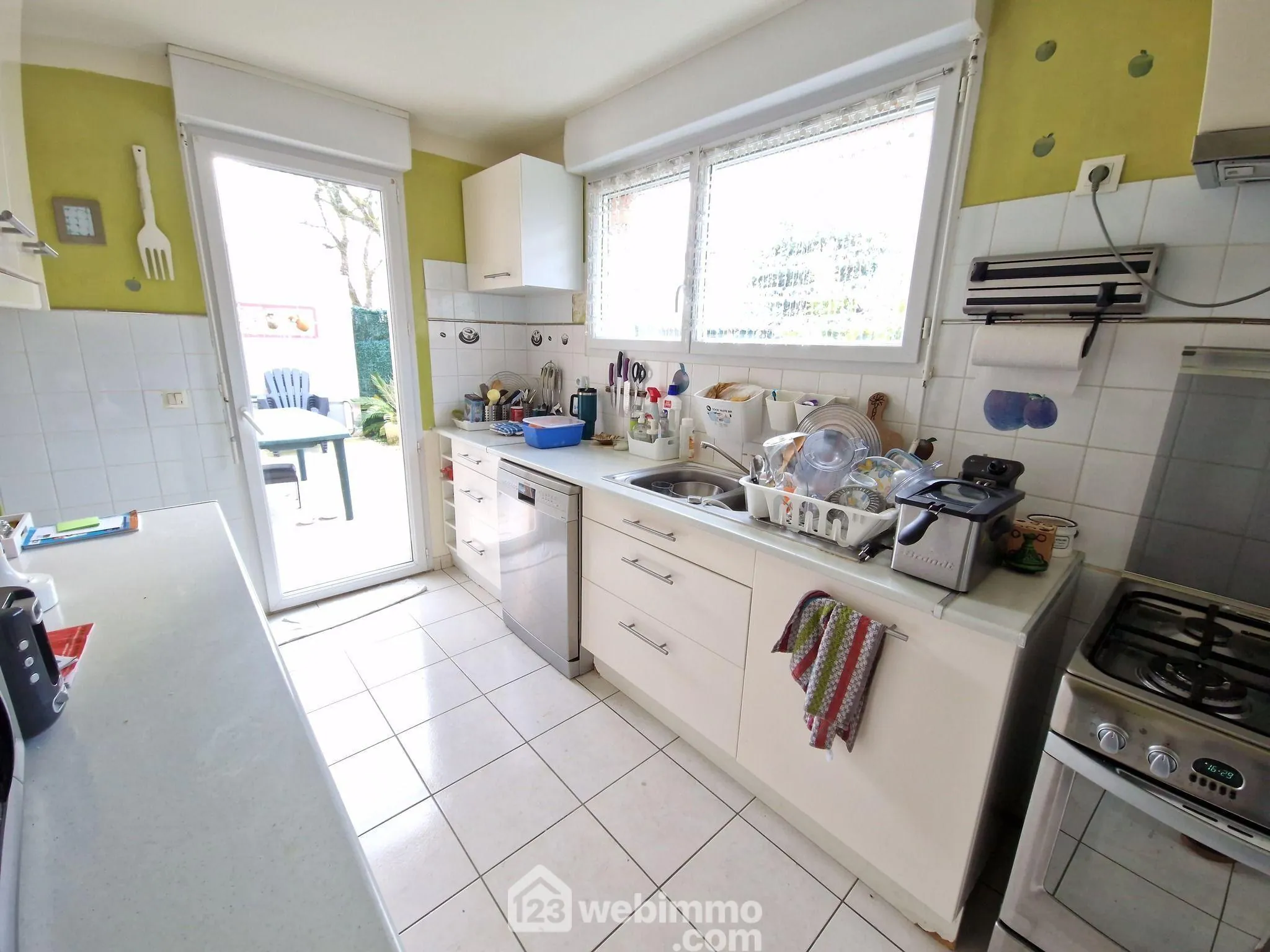 Maison familiale de 86 m² avec jardin et garage à La Roche-sur-Yon 
