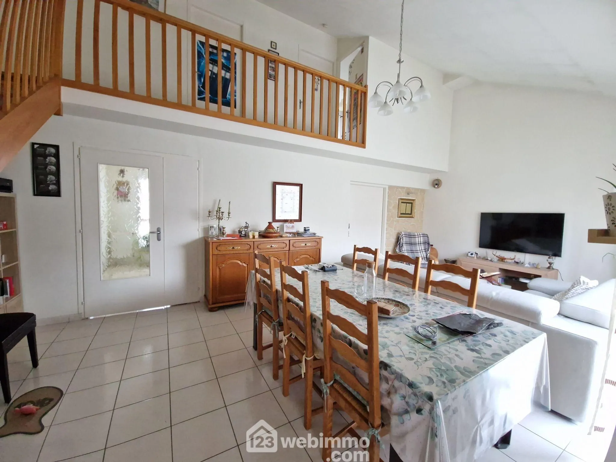 Maison familiale de 86 m² avec jardin et garage à La Roche-sur-Yon 