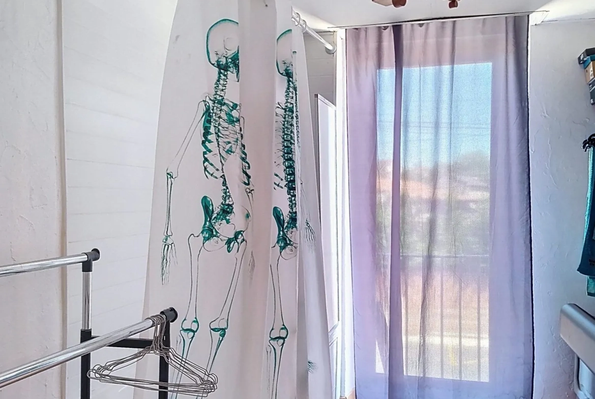 Maison individuelle de standing avec piscine à Carmaux – 6 chambres, 236 m² 