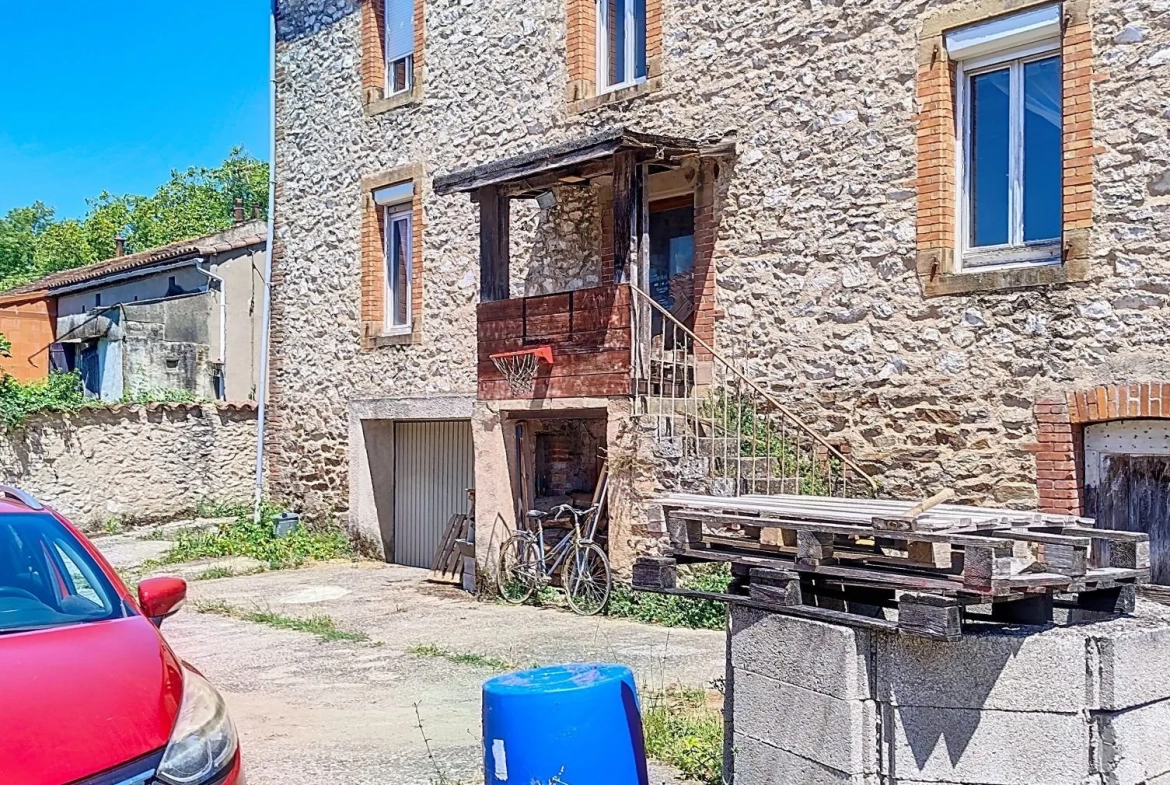 Maison individuelle de standing avec piscine à Carmaux – 6 chambres, 236 m² 