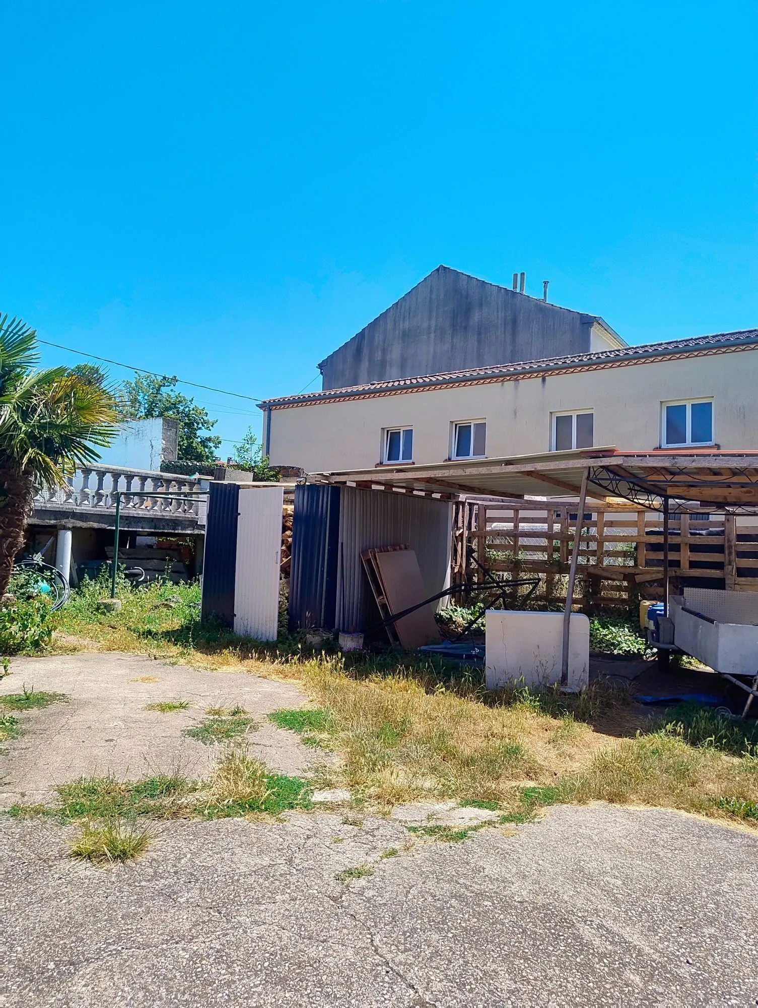Maison individuelle de standing avec piscine à Carmaux – 6 chambres, 236 m² 