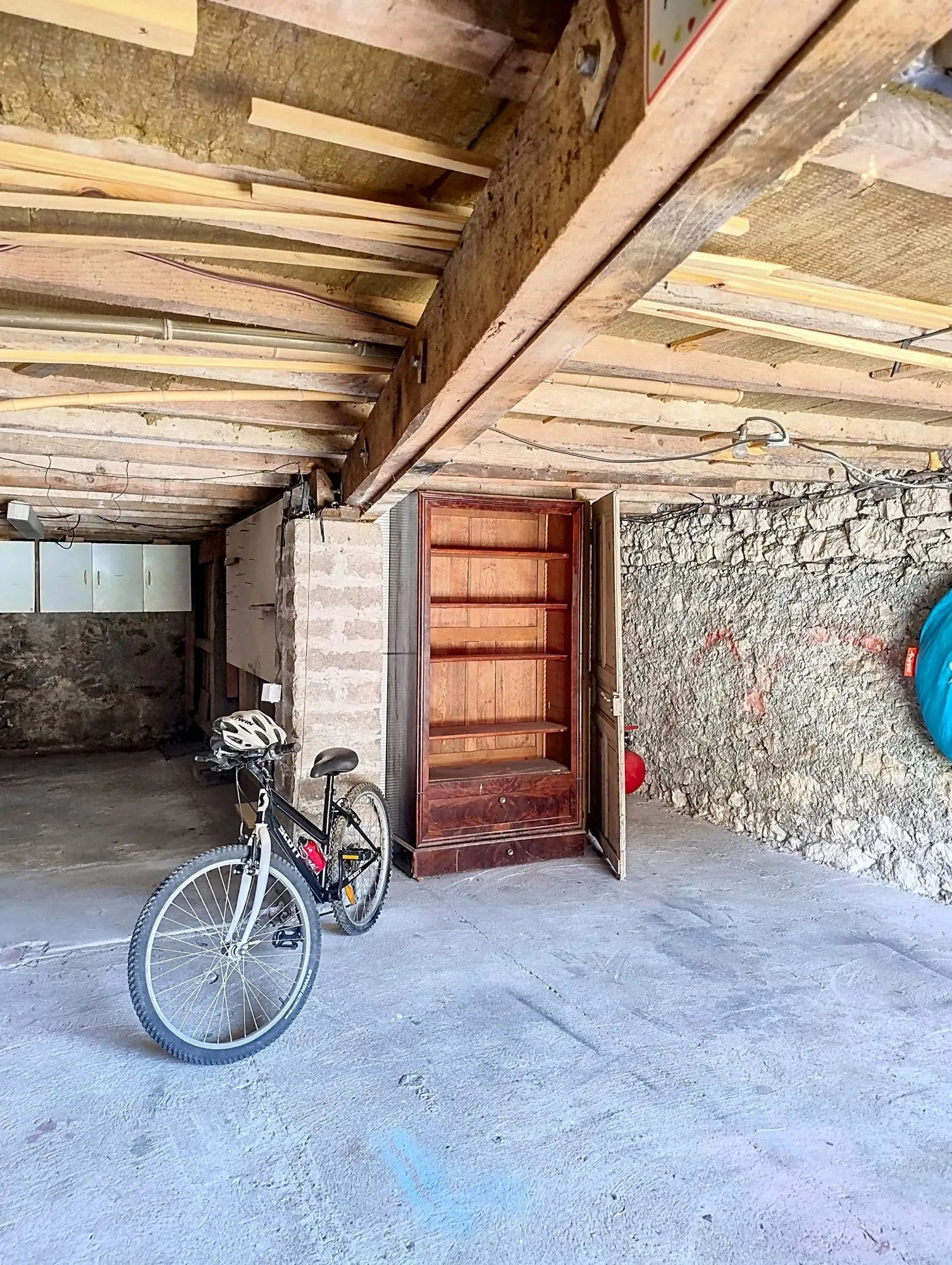 Maison individuelle de standing avec piscine à Carmaux – 6 chambres, 236 m² 