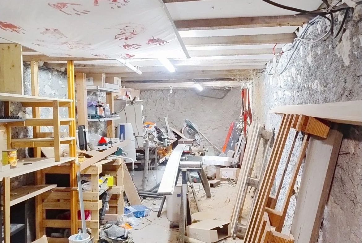 Maison individuelle de standing avec piscine à Carmaux – 6 chambres, 236 m² 