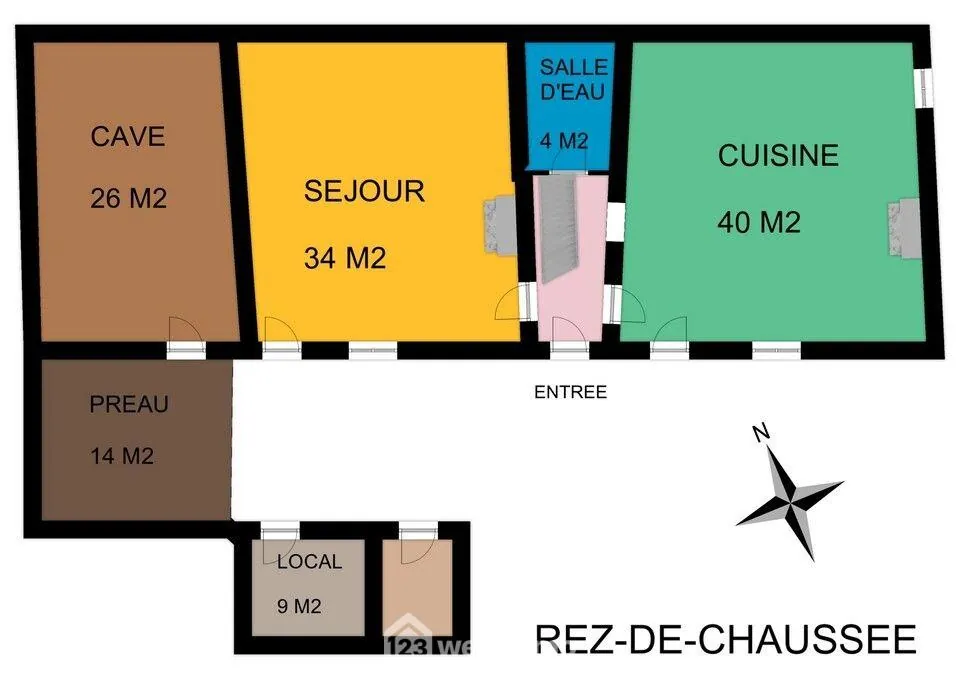 Maison à rénover de 103 m² avec terrain à Saint-Jean-De-Sauves 