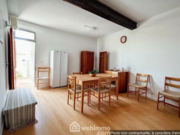 Appartement à rénover avec terrasse et jardin à Santa Reparata, idéal investissement