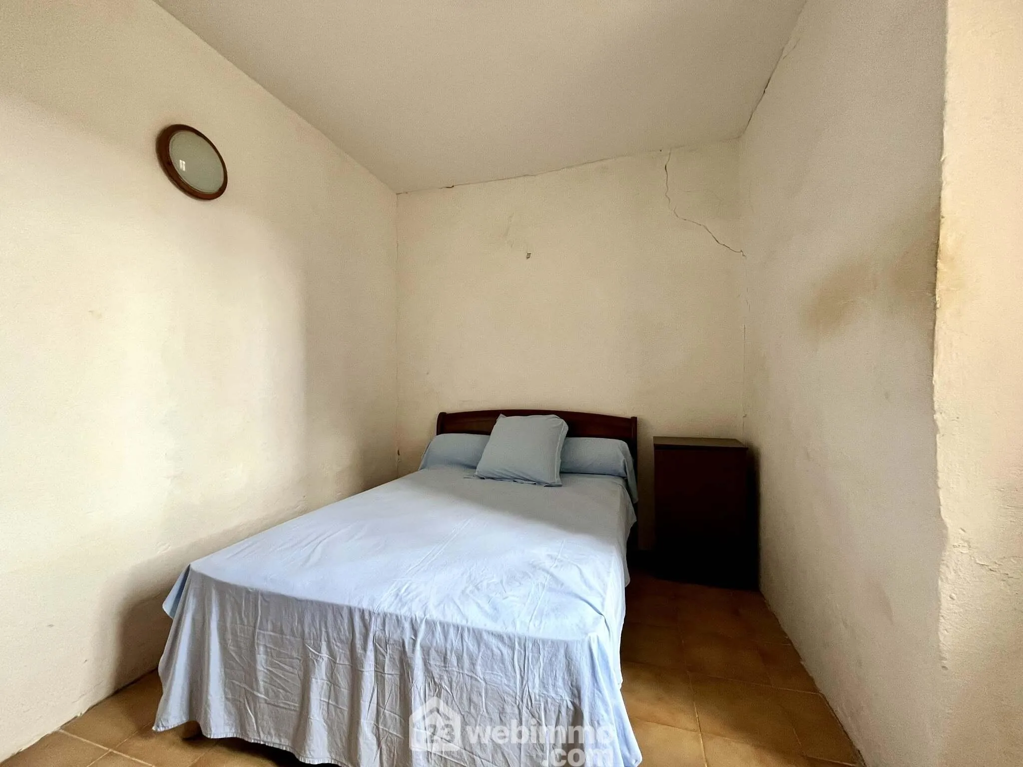 Appartement à rénover avec terrasse et jardin à Santa Reparata, idéal investissement 