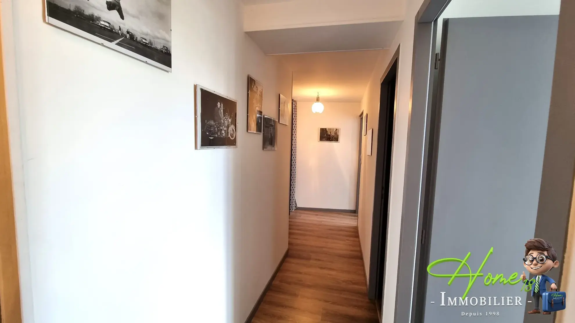 Maison à vendre à Les Aix d'Angillon - Charme et potentiel historique 
