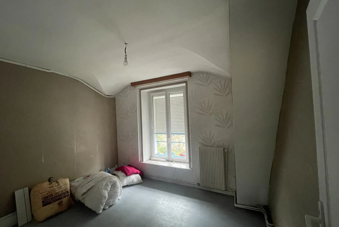 Appartement lumineux de 80 m² à Épinal centre-ville à vendre 