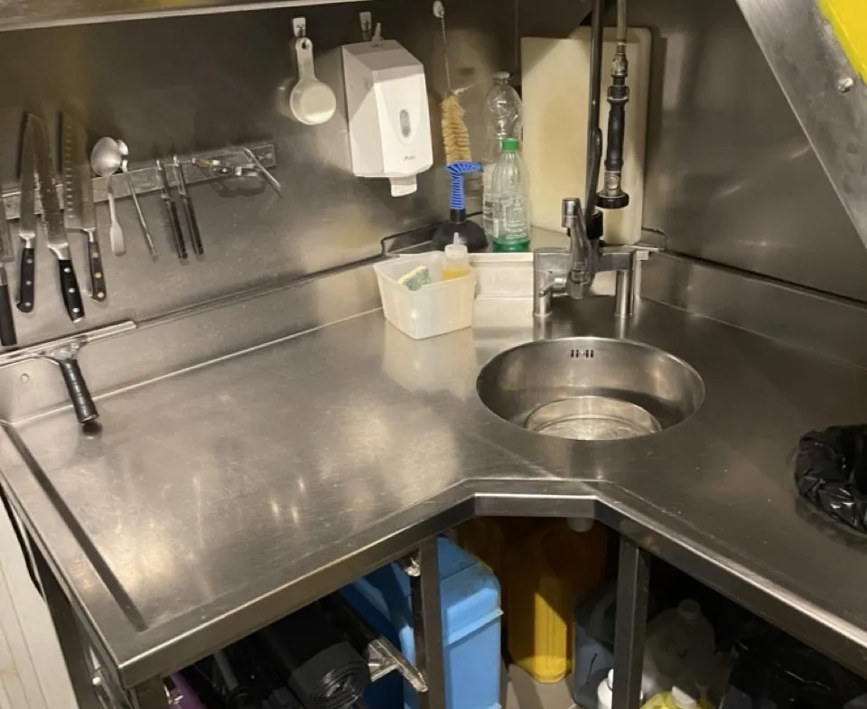 Fonds de commerce de restauration sans extraction dans le 10ème à Paris 