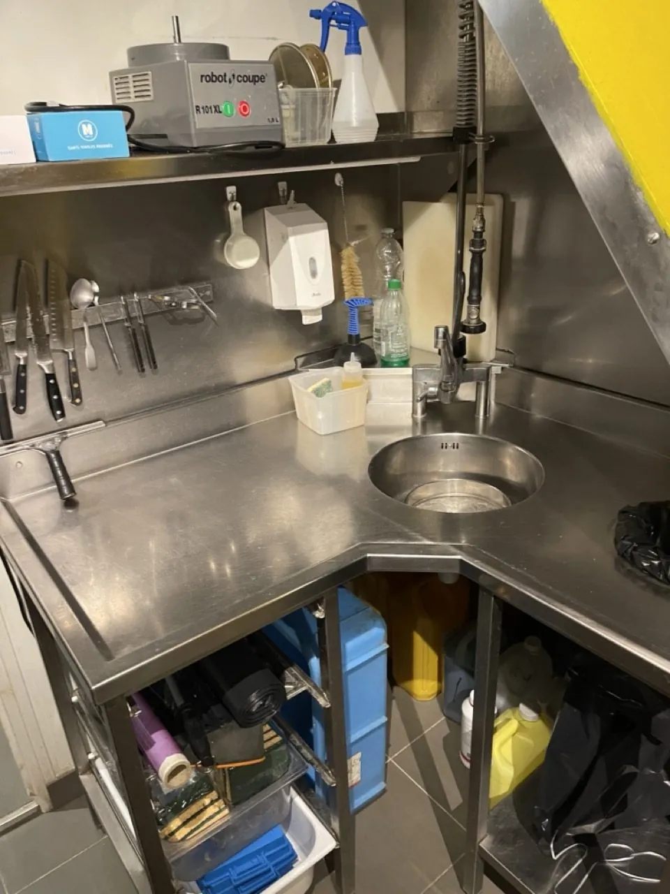 Fonds de commerce de restauration sans extraction dans le 10ème à Paris 