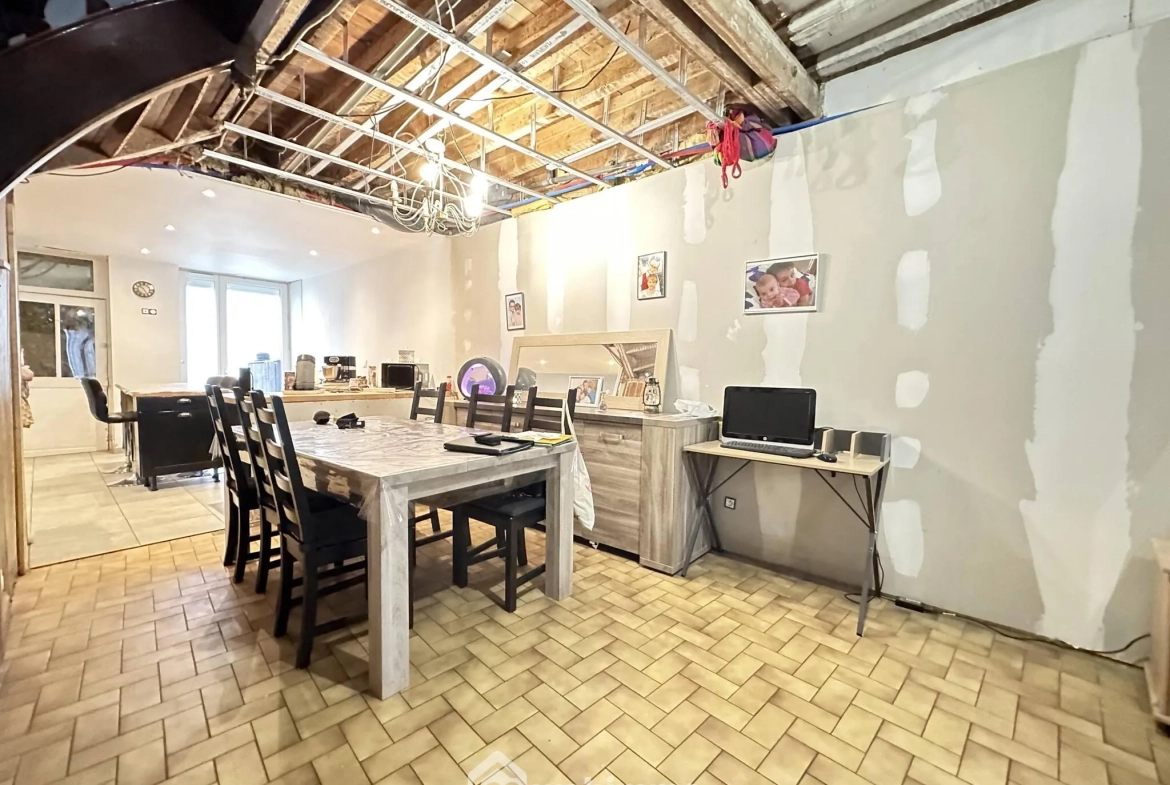 Maison en briques de 144 m² avec jardin à Liesse-Notre-Dame 