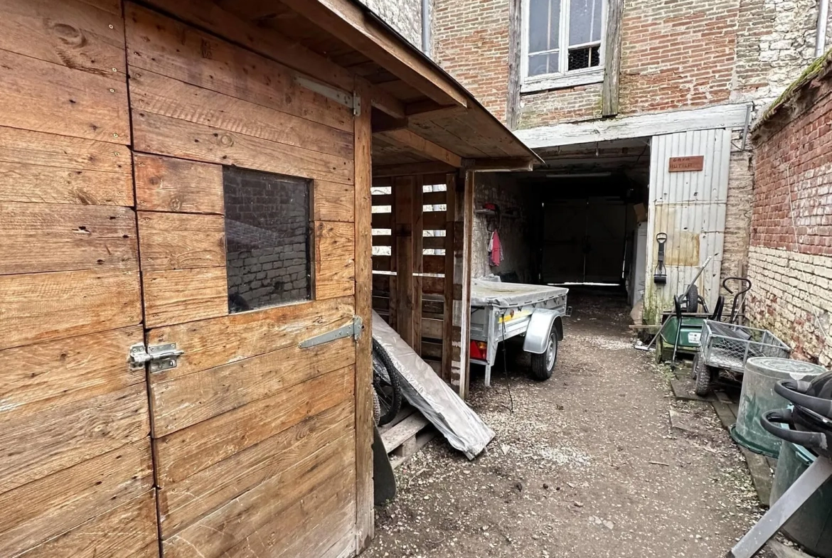 Maison en briques de 144 m² avec jardin à Liesse-Notre-Dame 