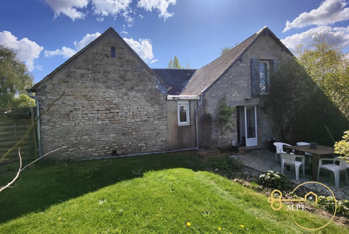 À vendre maison à Sées de 75 m² avec jardin et dépendance 