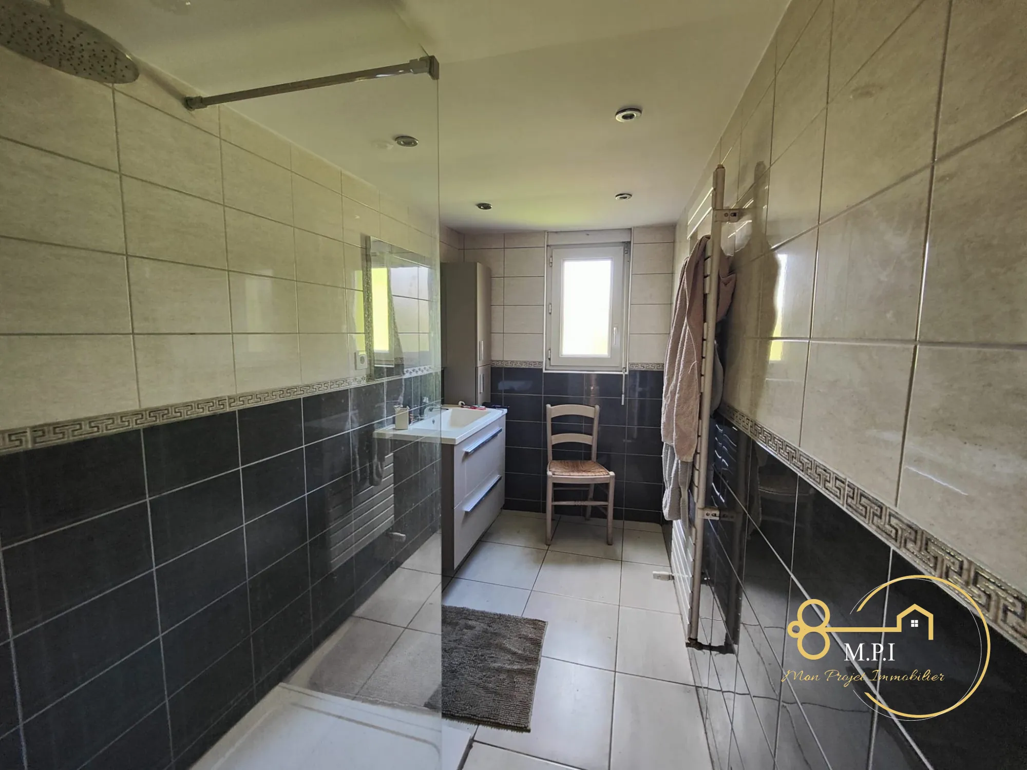 À vendre maison à Sées de 75 m² avec jardin et dépendance 