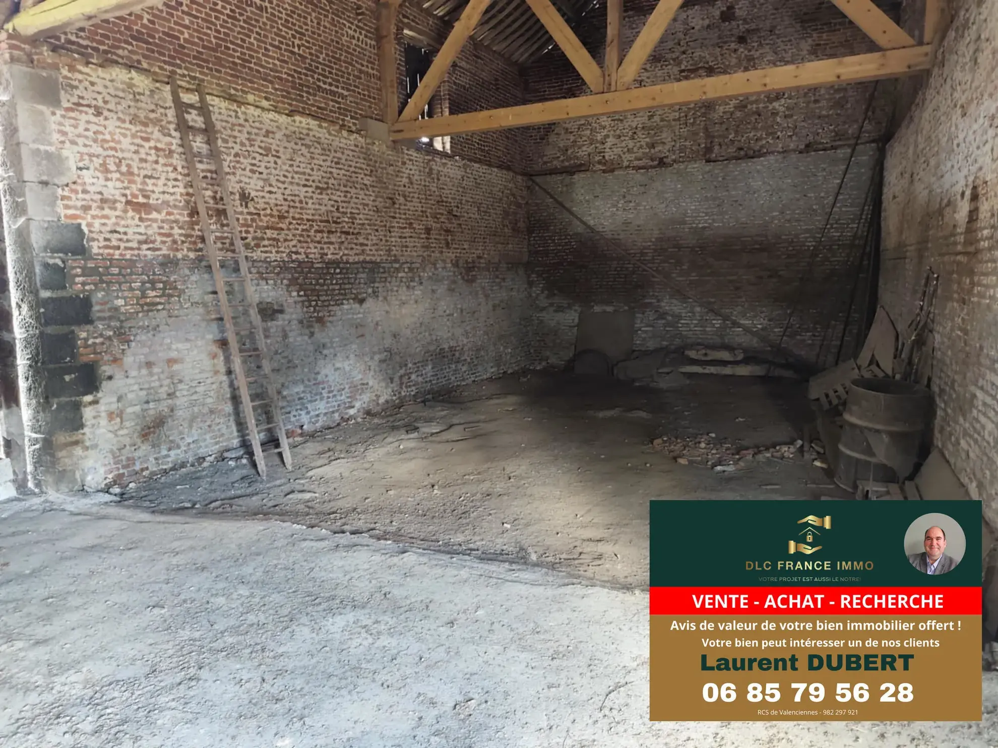 Ancienne ferme avec dépendances à Noyelles-sur-Sambre - 172 m² habitables, terrain de 1496 m² 