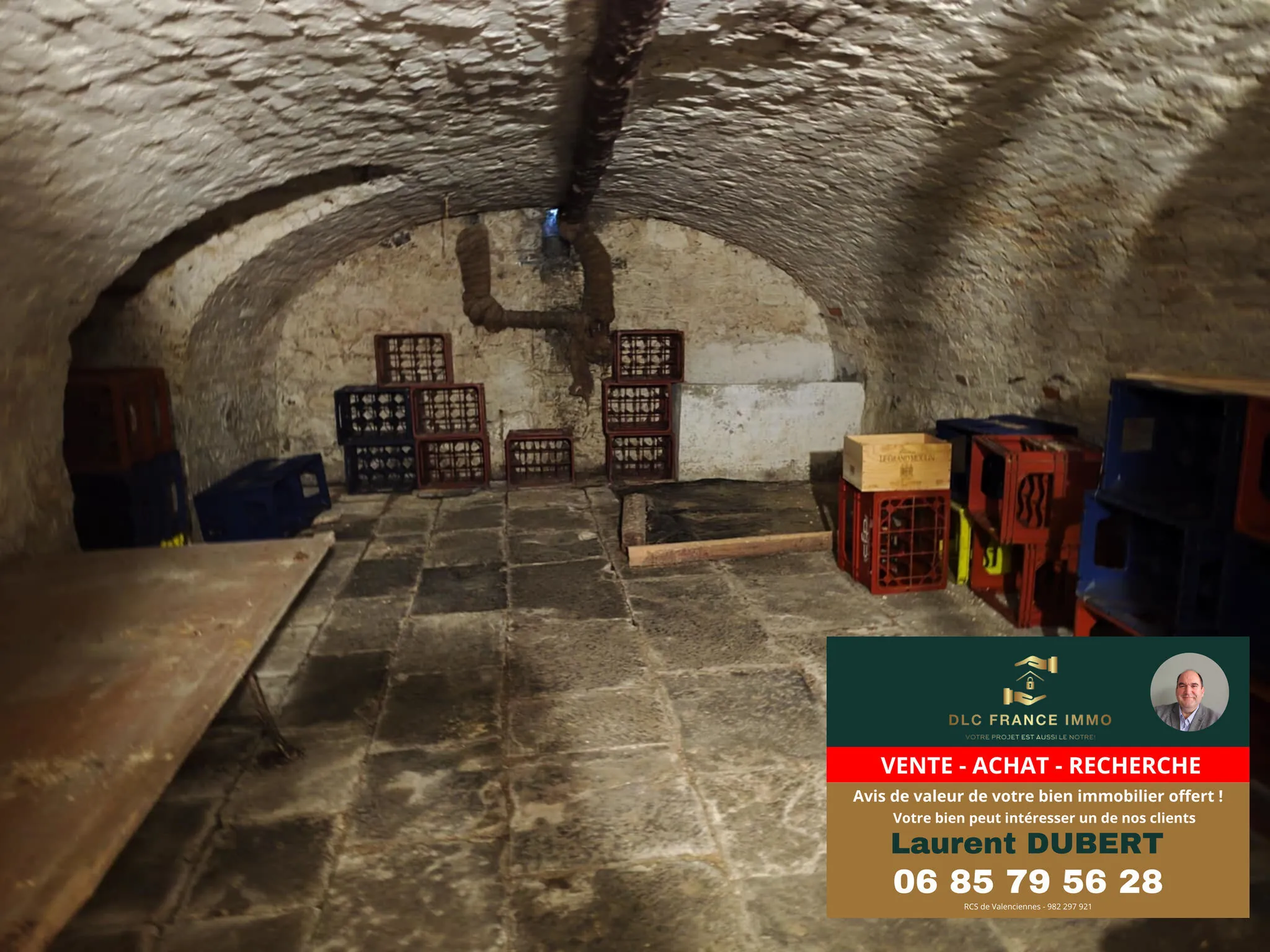 Ancienne ferme avec dépendances à Noyelles-sur-Sambre - 172 m² habitables, terrain de 1496 m² 
