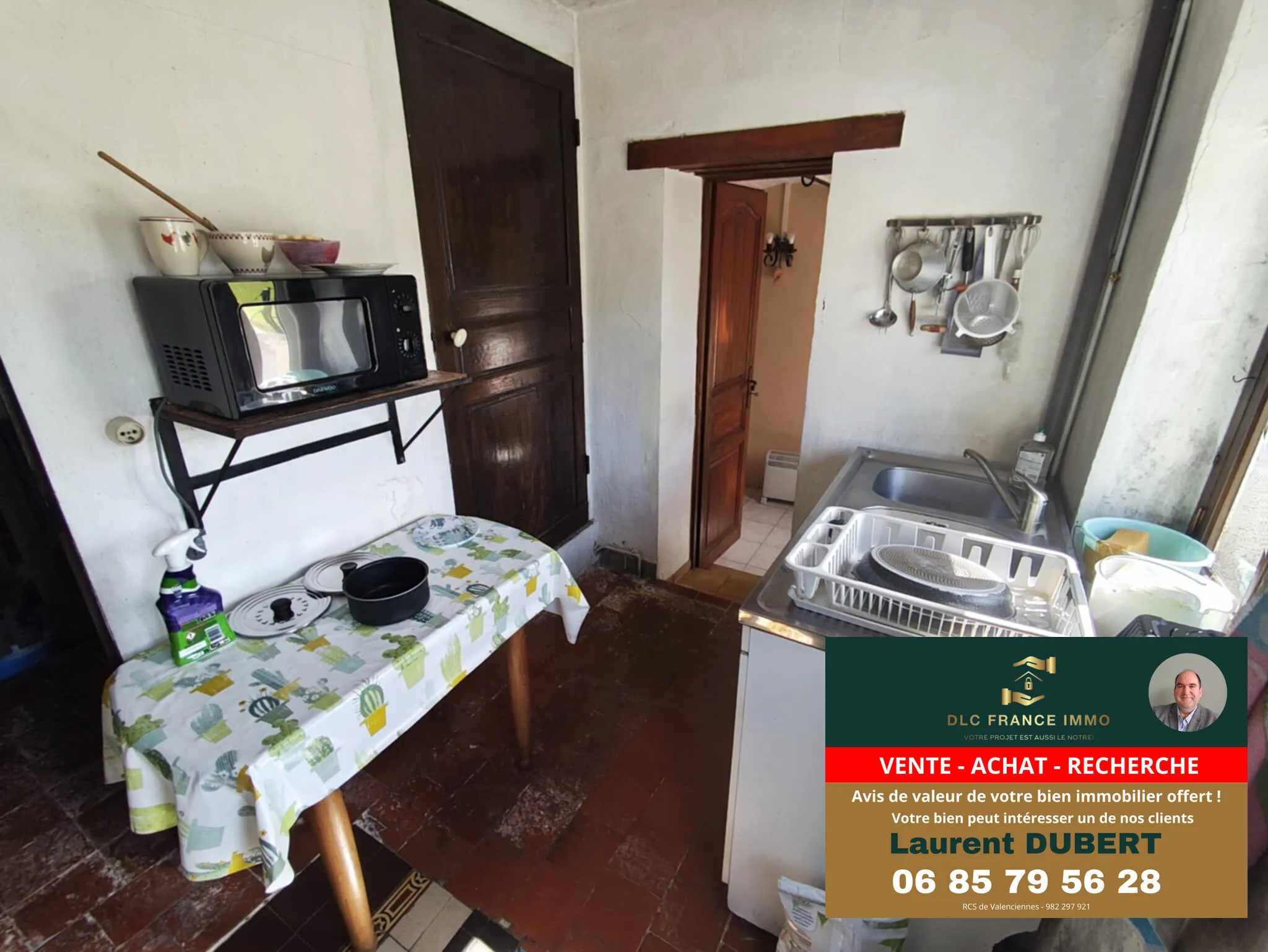 Ancienne ferme avec dépendances à Noyelles-sur-Sambre - 172 m² habitables, terrain de 1496 m² 