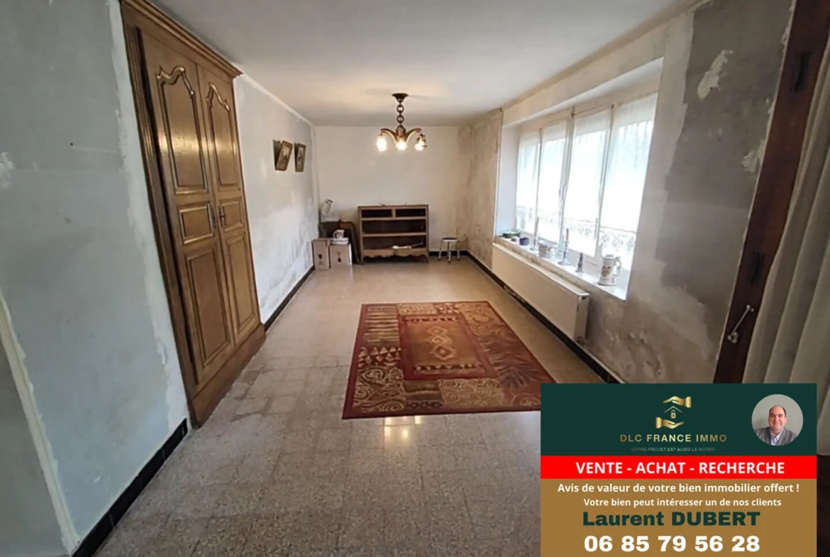 Ancienne ferme avec dépendances à Noyelles-sur-Sambre - 172 m² habitables, terrain de 1496 m² 