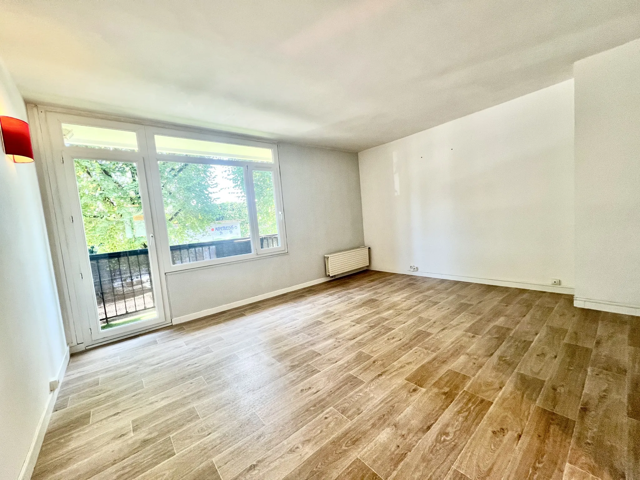 Appartement 3 pièces à vendre à Marcoussis – Confort, parking et proximité écoles 