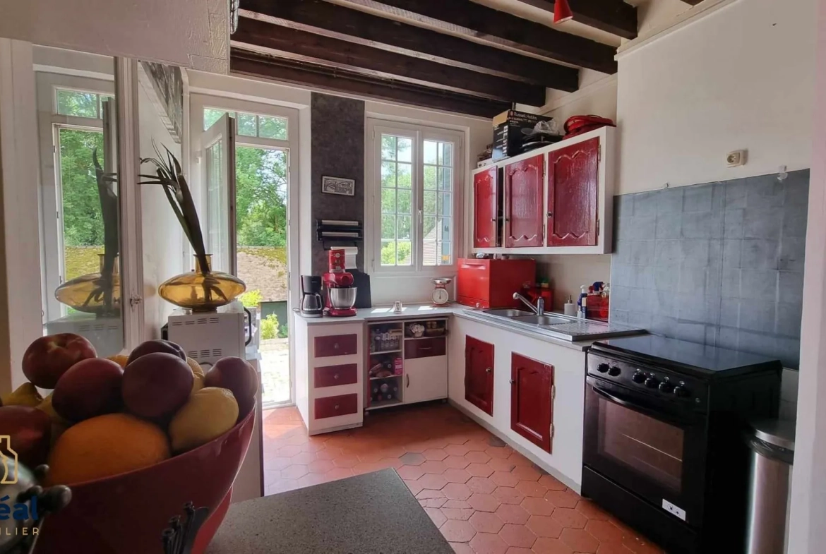 Maison en pierres de 84 m² à Harquency – 3 chambres, terrasse et vue dégagée 
