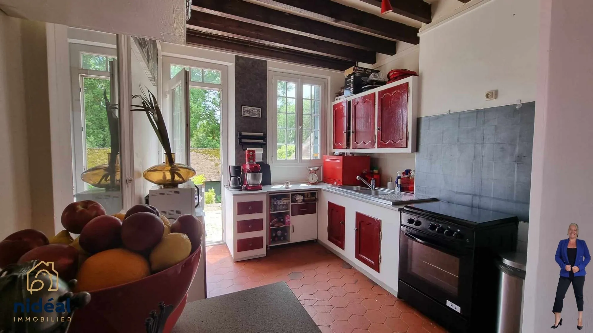 Maison en pierres de 84 m² à Harquency – 3 chambres, terrasse et vue dégagée 