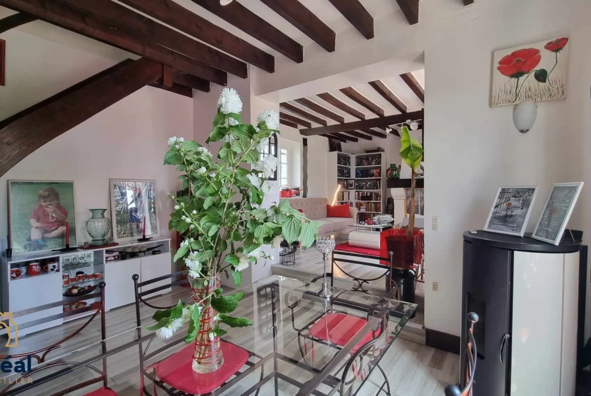 Maison en pierres de 84 m² à Harquency – 3 chambres, terrasse et vue dégagée 