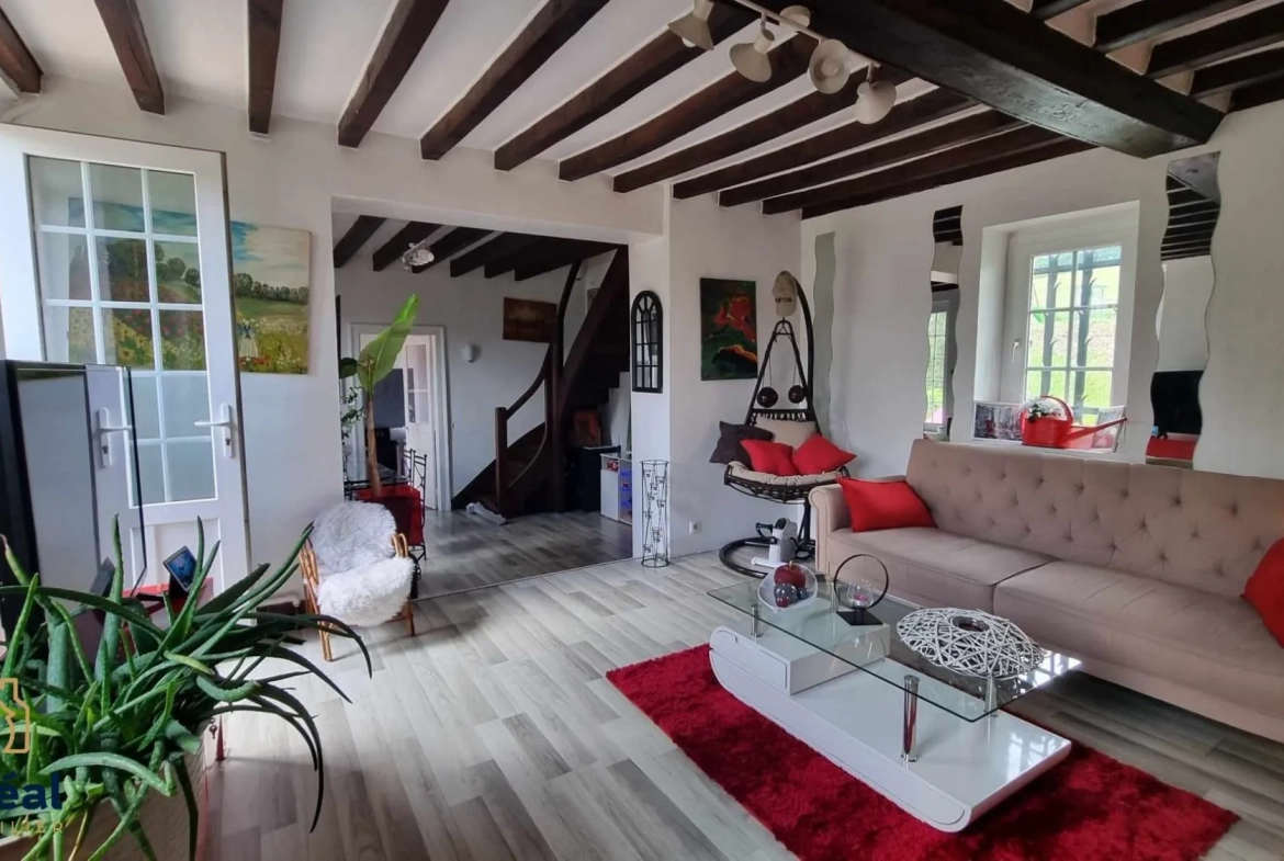 Maison en pierres de 84 m² à Harquency – 3 chambres, terrasse et vue dégagée 