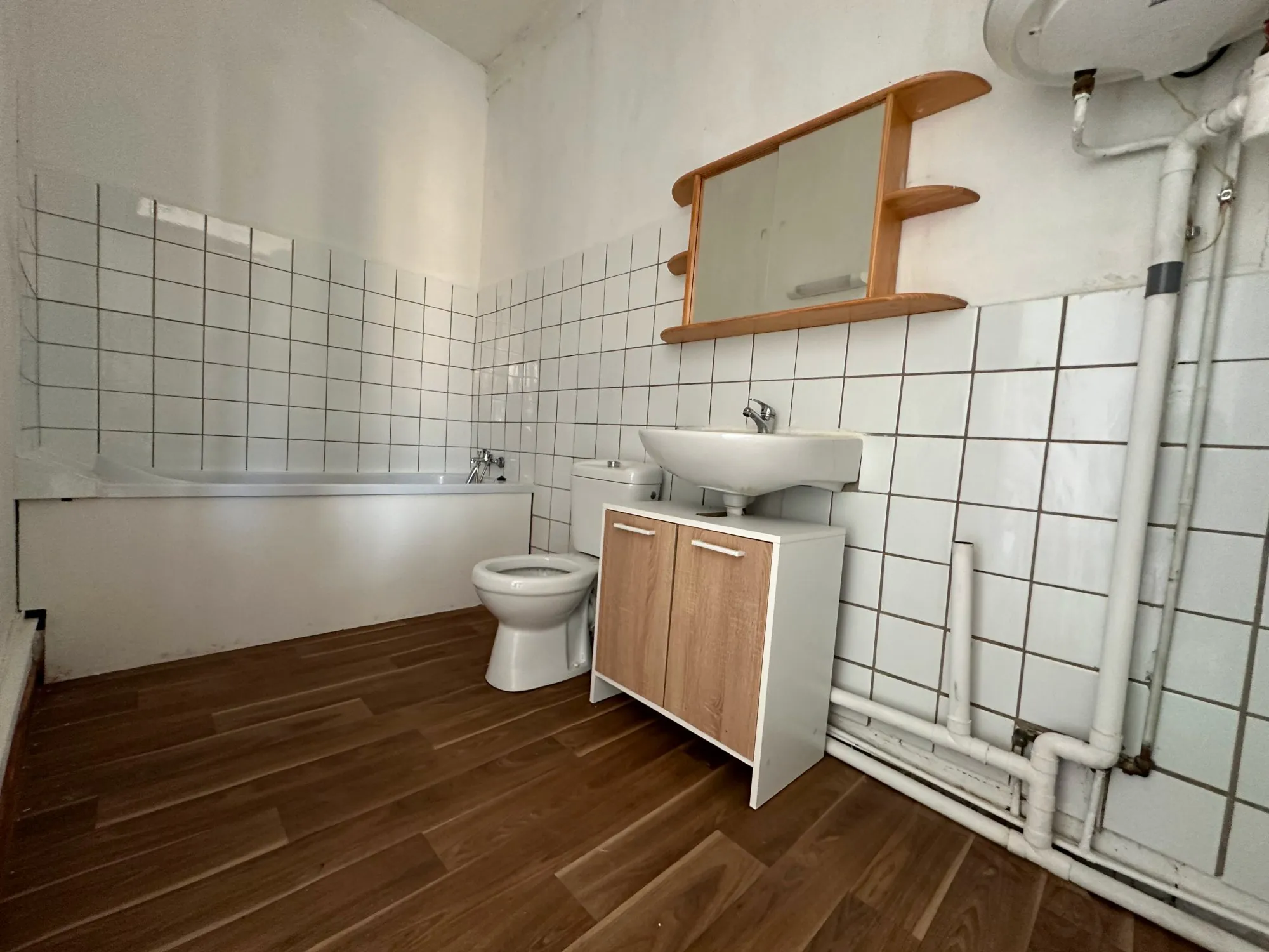 Appartement 2 pièces à Louviers en centre-ville proche commerces 