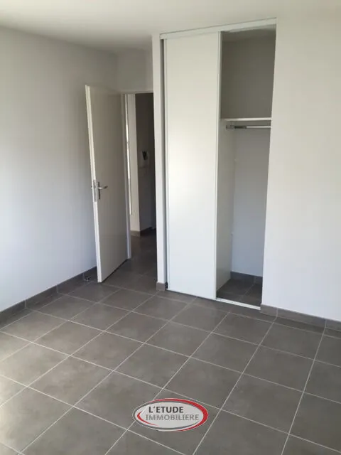 Appartement T2 à Saint-Herblain de 40 m² avec balcon et parking, idéal investissement locatif 