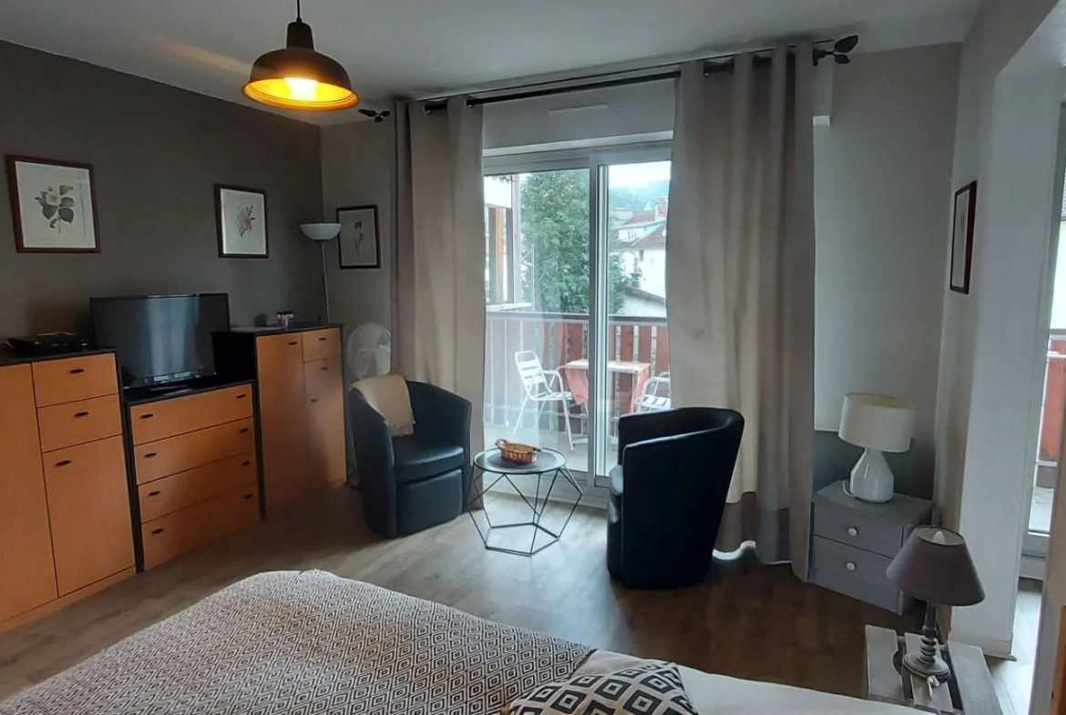 Studio à Gérardmer avec balcon, parking et cave – Fonctionnel et lumineux 