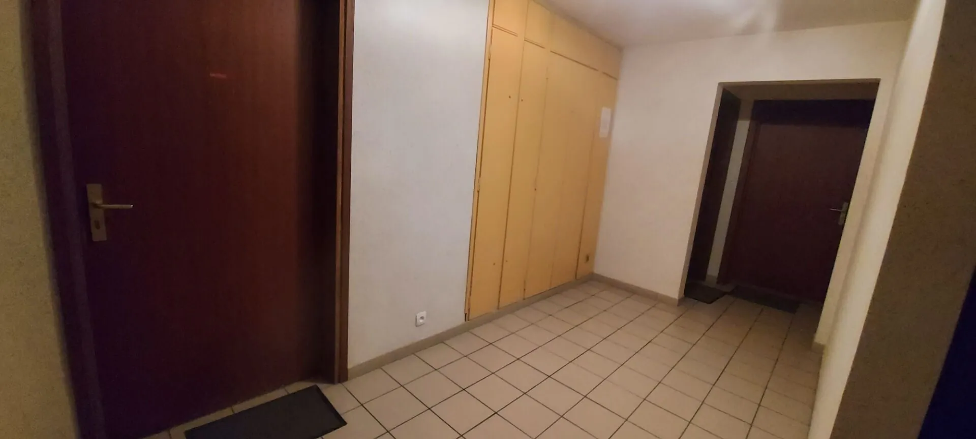 Studio à Gérardmer avec balcon, parking et cave – Fonctionnel et lumineux 