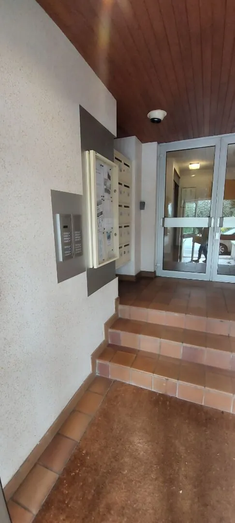 Studio à Gérardmer avec balcon, parking et cave – Fonctionnel et lumineux 