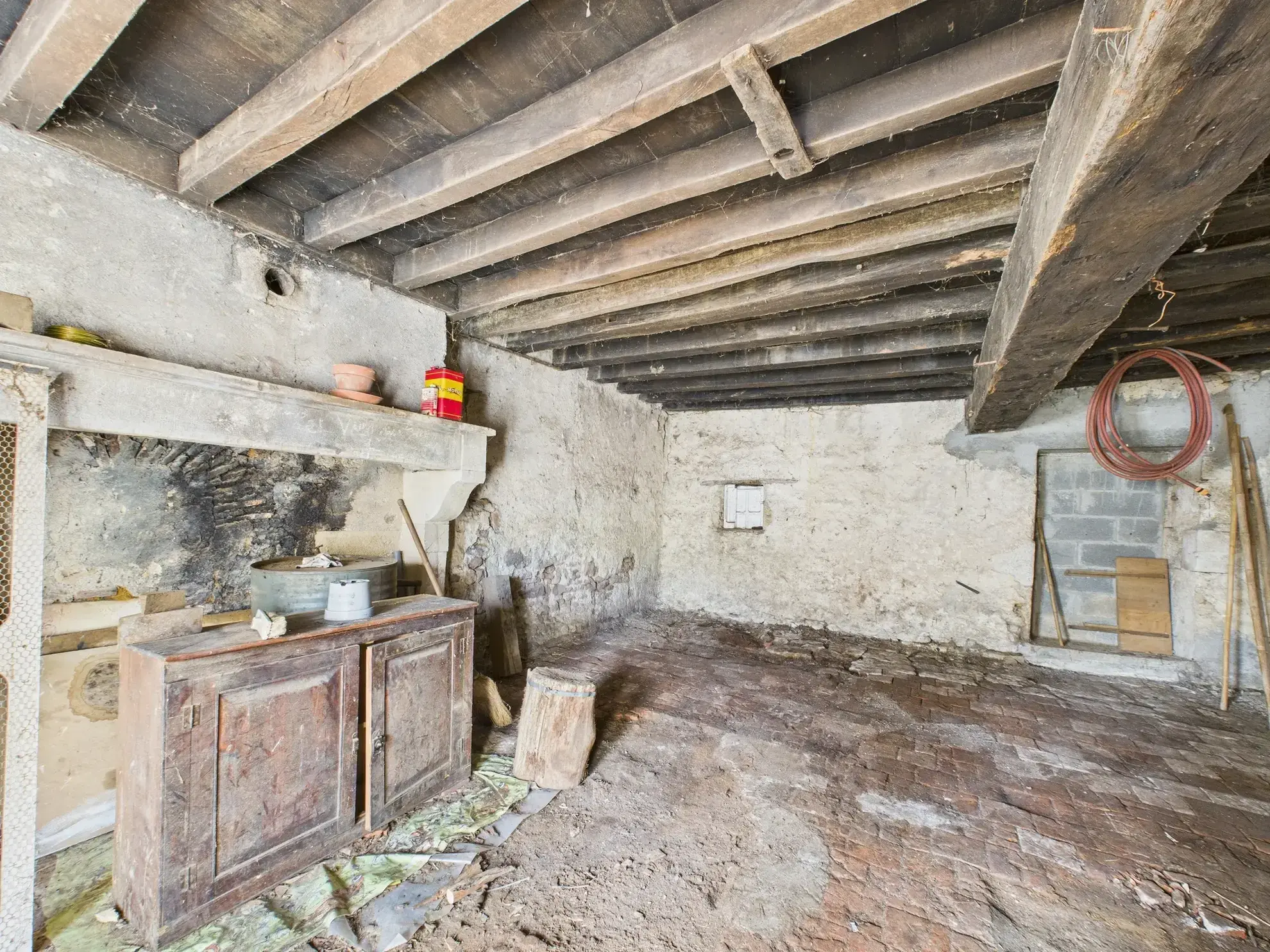 Maison de campagne à vendre à Arbourse, 57,8 m², dépendances et terrain de 1952 m² 