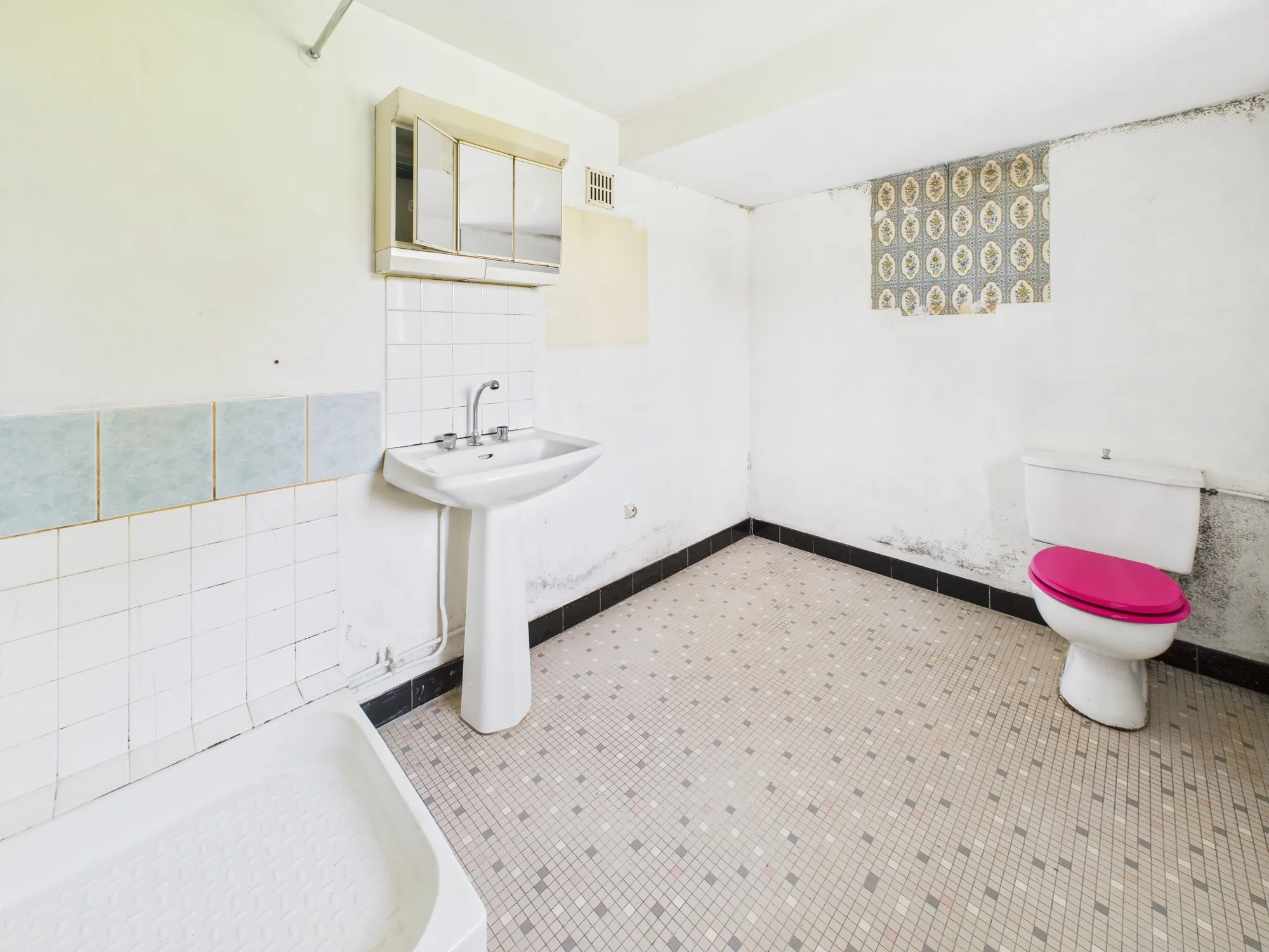 Maison de campagne à vendre à Arbourse, 57,8 m², dépendances et terrain de 1952 m² 