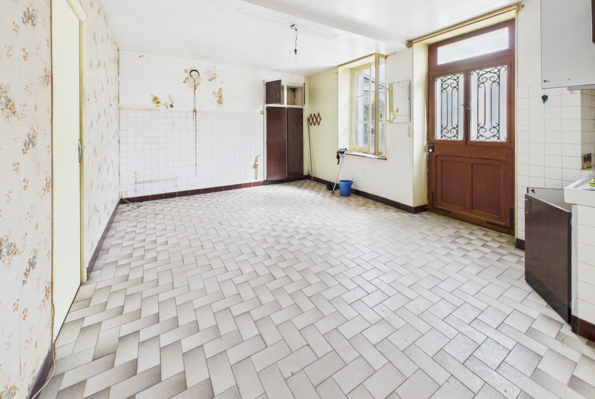 Maison de campagne à vendre à Arbourse, 57,8 m², dépendances et terrain de 1952 m² 