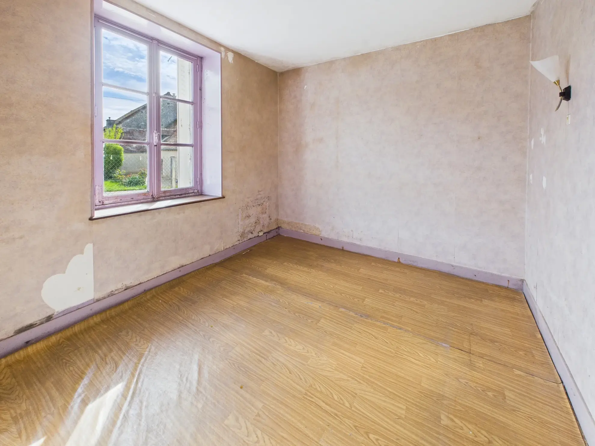 Maison de campagne à vendre à Arbourse, 57,8 m², dépendances et terrain de 1952 m² 