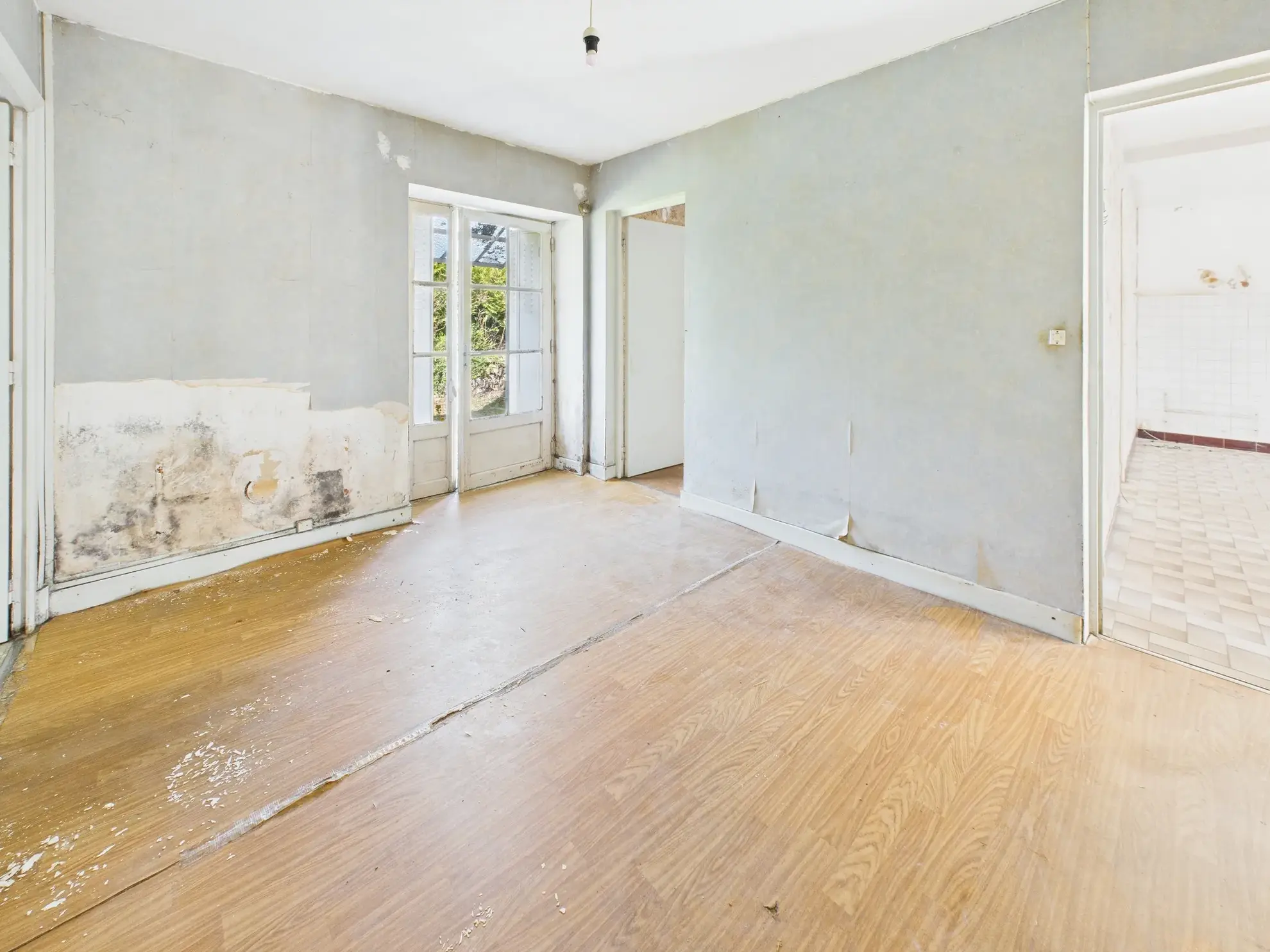 Maison de campagne à vendre à Arbourse, 57,8 m², dépendances et terrain de 1952 m² 